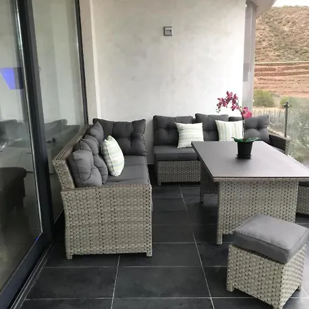 Il Distinto - Luxury Swimming Pool View House Apartment