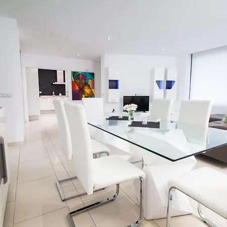 Il Distinto - Luxury Swimming Pool View House *