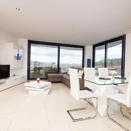 Il Distinto - Luxury Swimming Pool View House Apartment